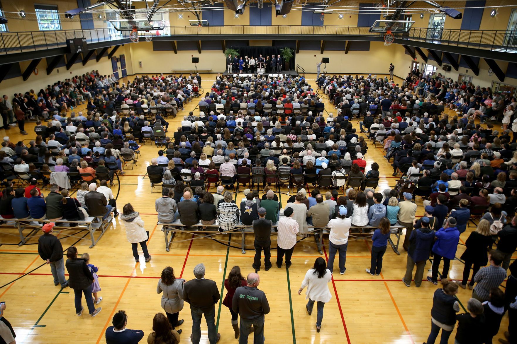 St. Louis Jewish community holds interfaith vigil